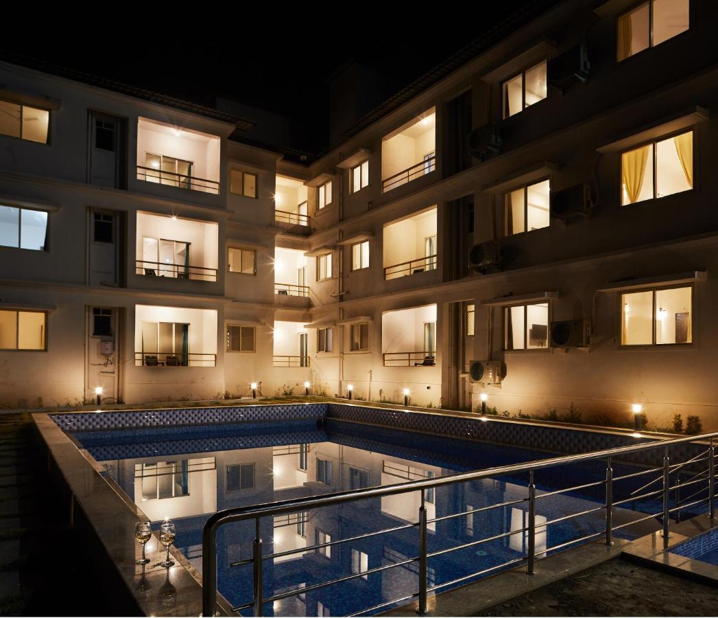 Dacha Arambol Hotel ภายนอก รูปภาพ